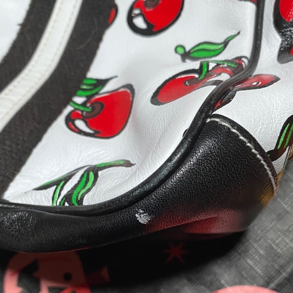 Isabella Fiore Black and White Cherry leather Shoulder Bag - Picture 6 of 13